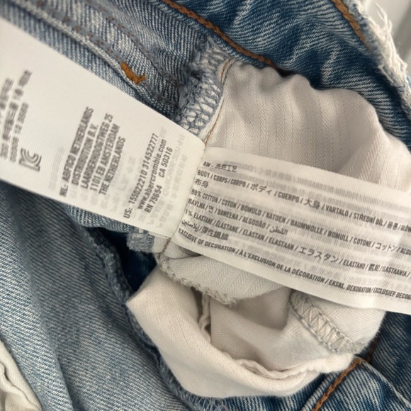 Abercrombie & Fitch Sz 28/6 R Blue Distressed Ultra High Rise 90s Straight Jean - Picture 3 of 4